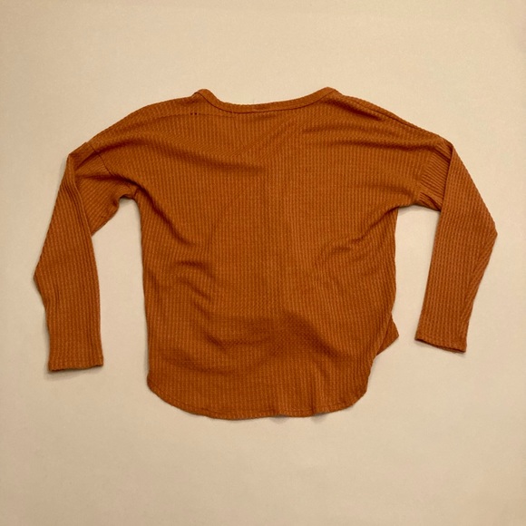 Brand is Sky and Sparrow, made of polyester - Picture 5 of 5